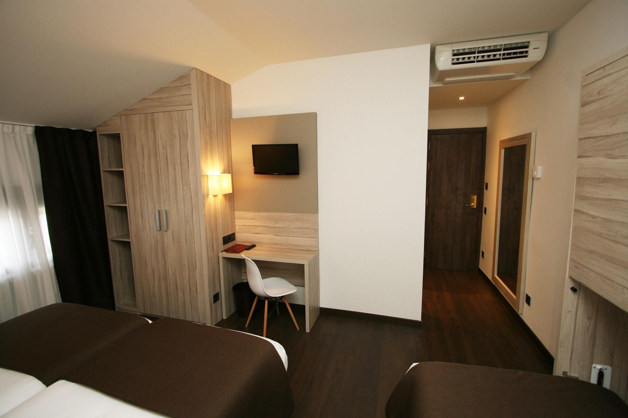Pyrenees Hotel Andorra la Vella
