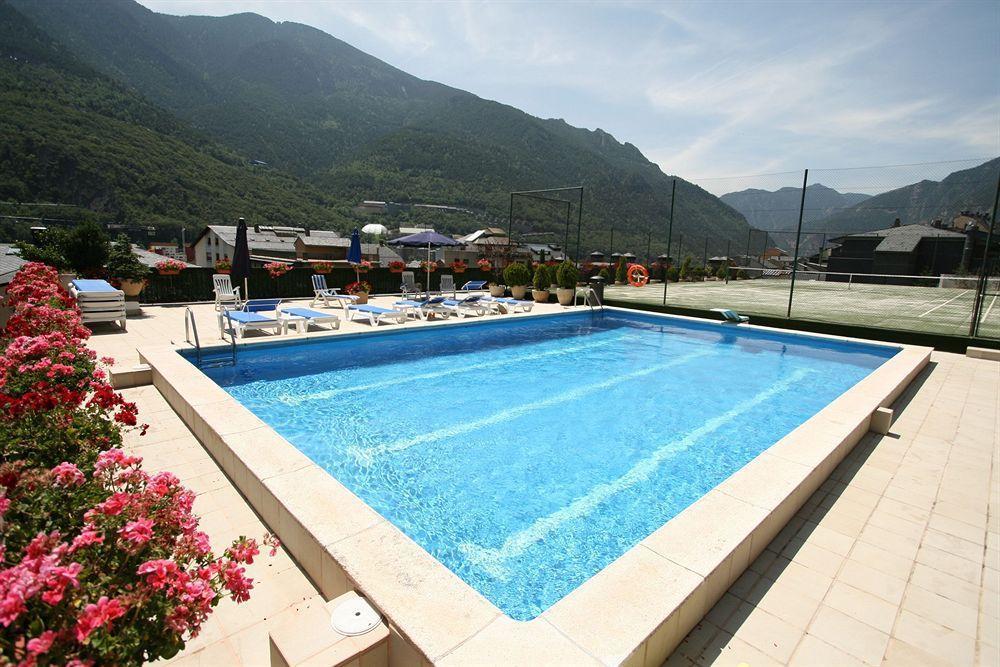 Pyrénées Hotel 3*